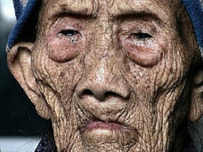 過去最高の長寿者は中国の李清雲さん256歳だった! トランプ大統領は「フェイクニュースだ!」と反応するか?
