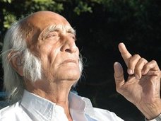 21年間何も食べず、太陽エネルギーで生きる“不食人間”出現! 「サンゲイジング」の神秘を研究者がガチで調査中
