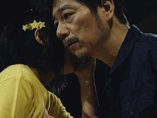 心が辛くなるほど“オタクの実像”に迫った映画『堕ちる』! アイドルにガチ恋した中年男の末路とは? 監督・村山和也インタビュー