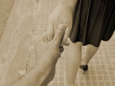 奇習! 瀬戸内に実在した「セックス島」!! 壮絶レイプの危険も、恋の成就を目指して“全裸パラダイス”を目指す若い男女たち
