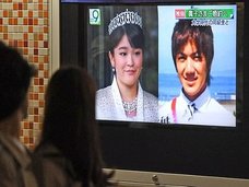 海外誌が誤報!眞子さまのご婚約相手・小室圭さんを 「ビーチ・ツーリズム・ワーカー小室」と紹介、コメント400件以上に!