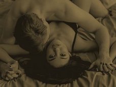 奇習! 初夜のセックスを絵に残す新郎新婦 ― 近畿地方に実在した恥ずかしすぎる「結婚記念」