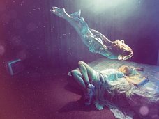 体外離脱して行う「アストラル・セックス」が流行中! あぁ、刺激マックス…♡ 専門家は「幽体レイプに注意」