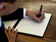 左利きは数学が得意、右手ばかり使う右利きはバカ!? ガチで利き手が才能と結びついていることが判明!(最新研究)