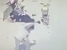 【閲覧注意】交通事故を起こした→賠償金を払いたくない→路上の被害者をハンマーで撲殺! 中国人の「事故後の対応」が恐すぎる!!