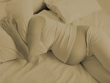 奇習! 小作人の嫁や娘と強引セックス ― 女たちを孕ませ続けた豪腕名主のハーレム生活=東北地方
