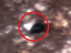 NASAが月の北部で「巨大ピラミッド」を激写! クレーター内部に宇宙人基地が存在か!?