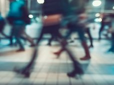 【衝撃】歩く早さによってわかるあなたの死期! 歩行速度が寿命を変えることが6年分のビッグデータで判明!