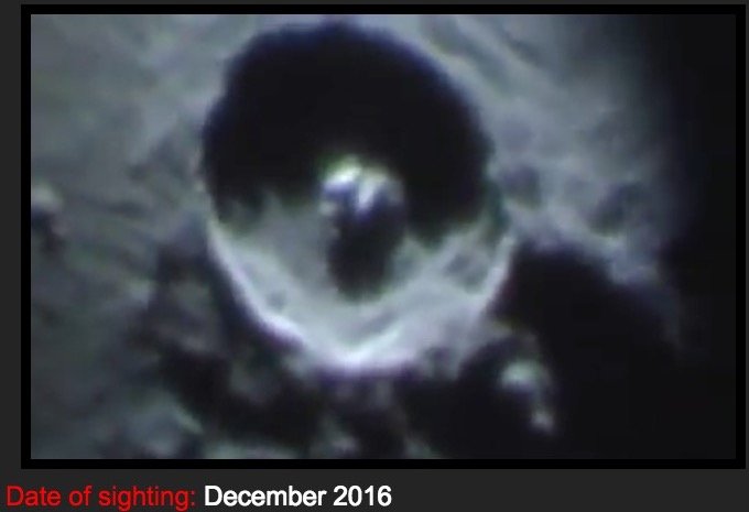 UFO_Pod_on_Moon1201.jpg