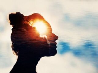 瞑想効果を爆アゲする科学グッズ5選がヤバい！ 脳センシング、変性意識ブレインマシン、電気パルス脳刺激…！