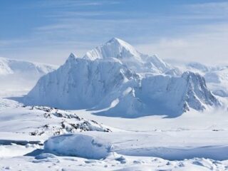 【速報】南極の下に隠された「失われた大陸」2億年の歴史が判明！ 衛星画像が大陸の謎の全てを暴く!?