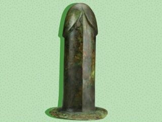 世界最古、“しっかりと立つ”2千年前のディルドが発掘される！ 専門家「現代のものと遜色なし。使用済み」＝中国
