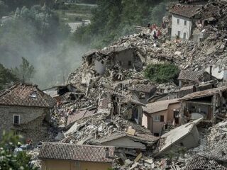 8月25～31日にM9の地震発生か!?24日のイタリア、ミャンマー地震的中した「フッガービーツの予言」