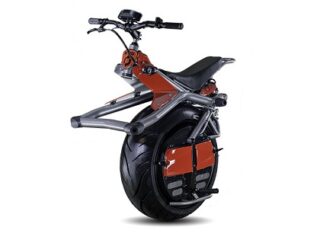 未来の一輪バイク、「Ryno」がカッコよすぎる！！腰のひねりで自在に運転、4月から一般発売！