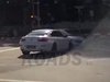 【衝撃】いないはずの車が急に飛び出す「ゴーストカー」を激写、話題騒然! 錯視か、テレポーテーションか「何度観ても理解不能」
