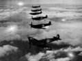 第二次世界大戦中のUFO「フー・ファイター」目撃報告ベスト5！ 飛行機と並走、基地に墜落、エイリアンの死体回収… 封印された激ヤバ話！