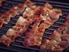 魔法のぐっすり動画が大拡散中!「ベーコンが焼ける映像」を再生するだけで熟睡・爆睡!