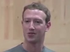 サッカーバーグ「I was human」と発言していた