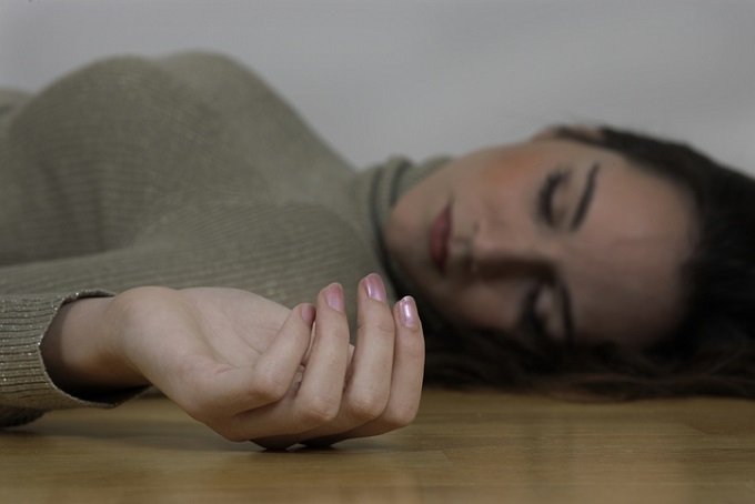 目薬はレイプドラッグの代用になるという都市伝説を徹底解説! 精神錯乱・記憶喪失・失神…想像以上にヤバかった!【毒薬の手帳】の画像1