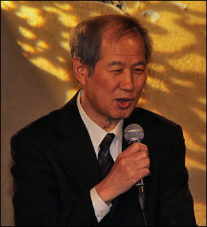 「ひかりの輪は宗教ではない」元オウム・上祐史浩&一水会元顧問・鈴木邦男が語った宗教とオカルトの画像5