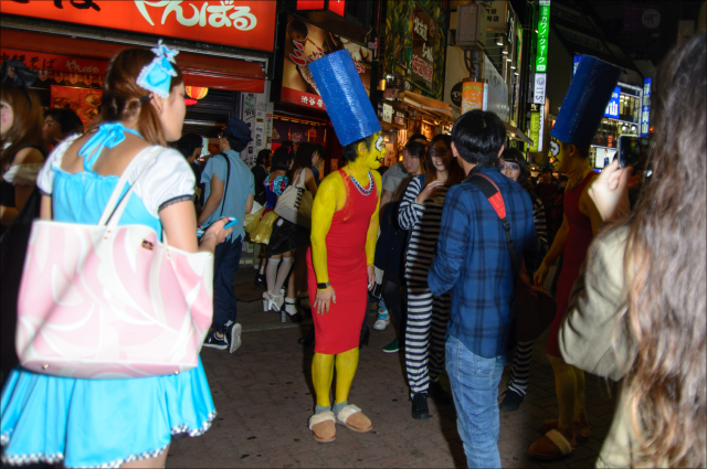 【スクープ】渋谷ハロウィン前夜、すでに仮装が多数出現！ 今年の仮装レベルは？の画像1