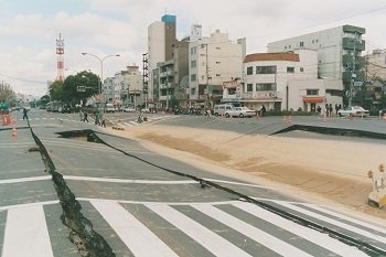 「巨大地震は夜間に起きやすい」最新研究&100年超のデータ分析で判明! 衝撃の新事実を徹底解説、寝室サバイバル防災対策も伝授!の画像9