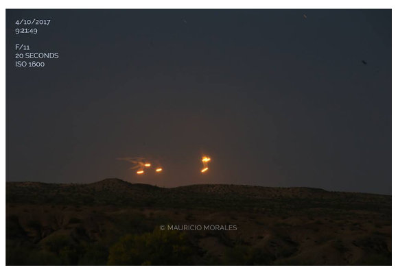 オレンジ色に輝く6機の「UFO編隊」が出現?移動→点滅→停止をリピートする異常事態に衝撃広がる=米アリゾナ州の画像4