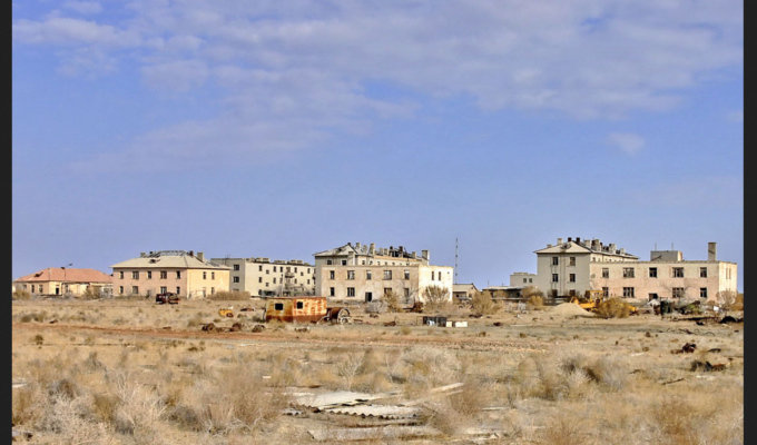 1706_ghost_9.jpg