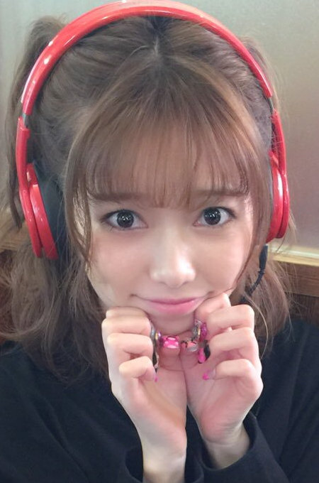 本田翼、西野七瀬…箸の持ち方が汚い美人女優、アイドル4人!「親指が死んでる」「食べ方が全体的に汚い」の画像2
