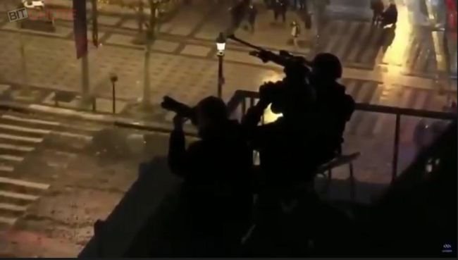 【閲覧注意】パリ暴動デモに「狙撃兵」が出動、映像で発覚! 狙われた人が倒れ…報じられない「黄色いベスト運動」の実態!の画像1