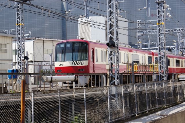 京急線で突然ノイズや悲鳴が聞こえる区間がある!? 鉄道怪談収集家が「赤い電車の呪い」に迫る!の画像2