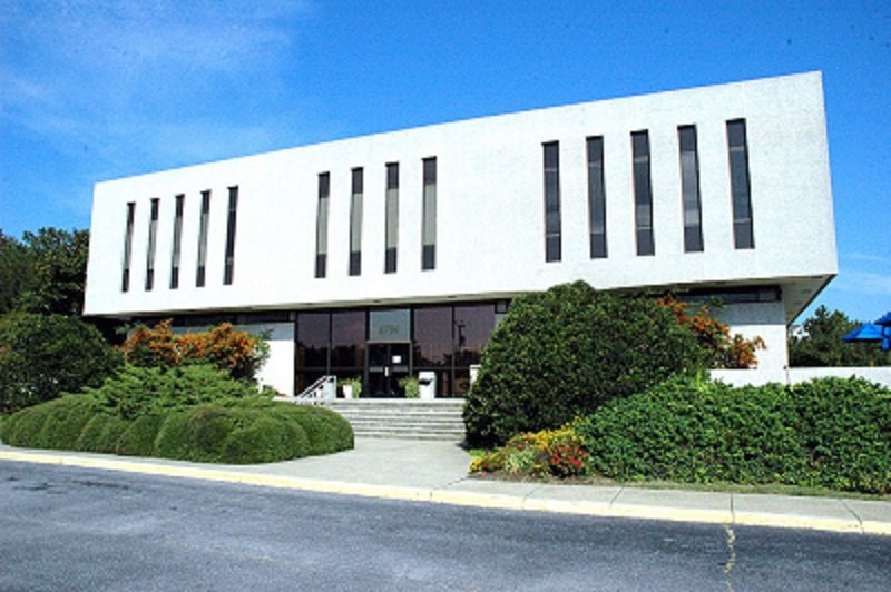 ARE-Visitor-Center.jpg