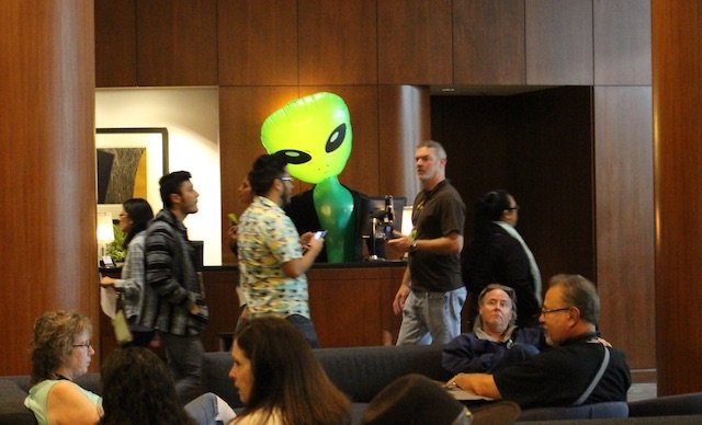世界初・最大のUFO&宇宙人イベント「エイリアンCON」現地最速レポート! オカルトファンが米国に大集結した最強イベントに震えるの画像4