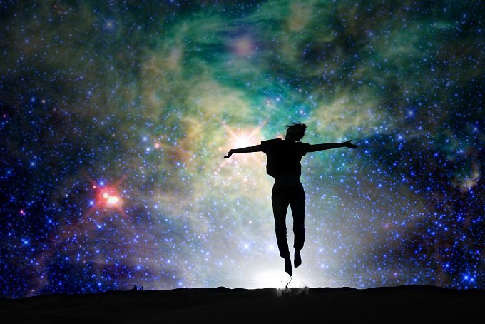 ブラックホールの幽霊「ホーキング・ポイント」が発見! 宇宙は何度も生まれ変わる「共形サイクリック宇宙論」証明へ!の画像1