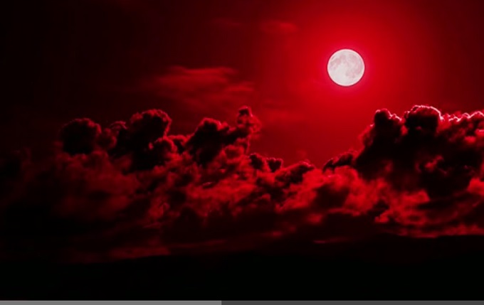 BloodMoon_2.jpg