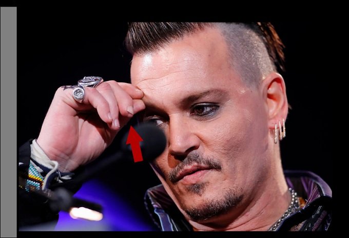 【閲覧注意】ジョニー・デップが自ら指切断、壁に血文字を書く! 血まみれ肉片断面写真に衝撃広がるの画像2