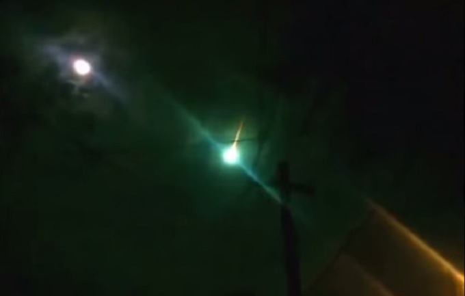 GreenUFO.jpg