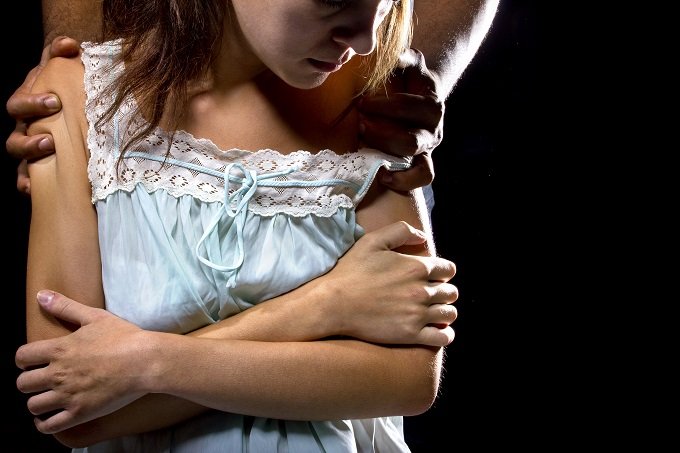 東大卒医師による「女子学生肉棒治療事件」が激ヤバ! 座薬と偽り少女に…大正ノ最凶暴行事件を亜留間次郎が解説!の画像2