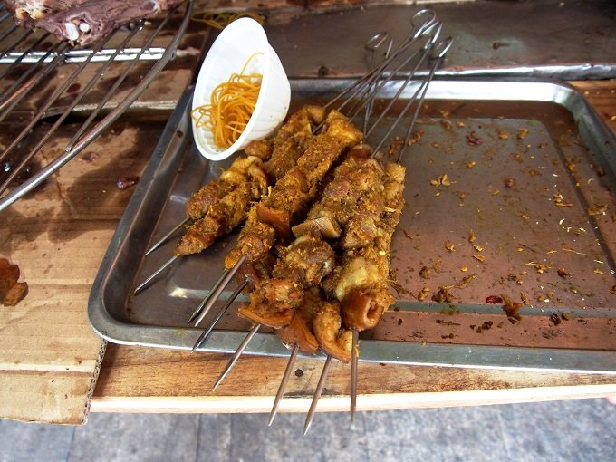 【衝撃】店頭に犬の生首… ハノイの犬肉料理店全貌! 残酷な「犬肉ビジネス」の実態もレポートの画像2