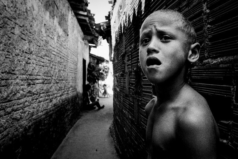 銃口向けられ、ギャングに突撃され…！ 最悪のスラム街を10年間撮り続けた「クレイジージャーニー」写真家・伊藤大輔インタビューの画像7