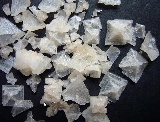 SaltCrystal_1.jpg