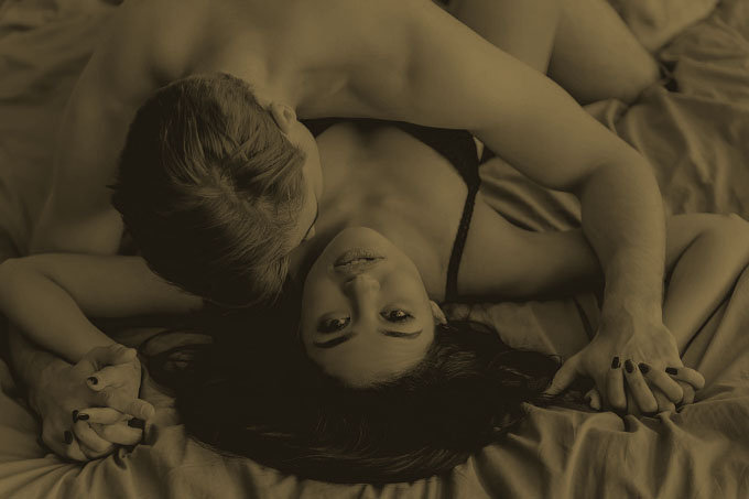 奇習! 初夜のセックスを絵に残す新郎新婦 ― 近畿地方に実在した恥ずかしすぎる「結婚記念」の画像1