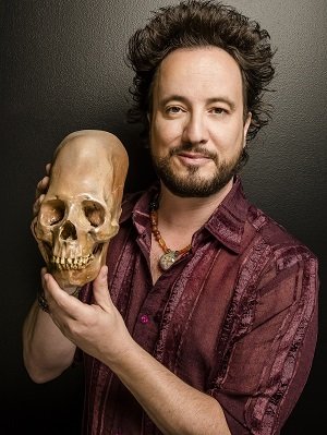 Tsoukalos_2.jpg