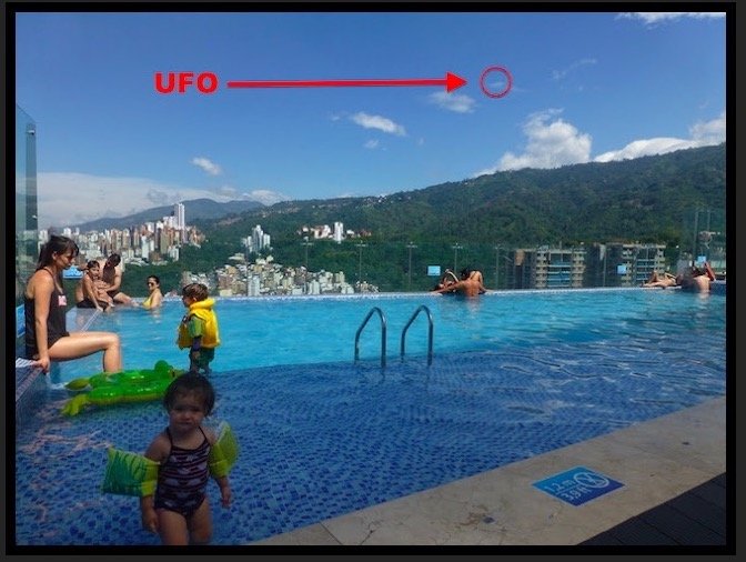 空を泳ぐ「クラゲ型半透明UFO」が激撮される! エヴァの第五使徒ラミエルにもそっくり=米の画像1