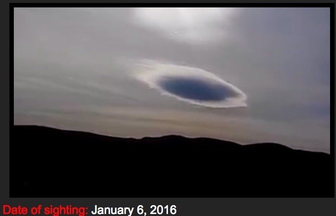 【衝撃映像】カムフラージュに失敗した「雲型UFO」激撮! 専門家「機体の金属部分が反射してる」=アリゾナの画像2