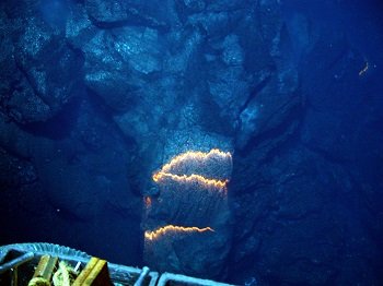 2019年に富士山噴火、50mの「火山津波」発生で犠牲者数万人か!? 地震だけじゃない山体崩壊が招く津波の恐怖!の画像2