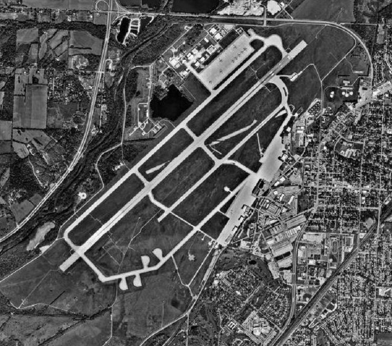 Wright-Patterson_Air_Force_Base_-_10_Oct_2000.jpg