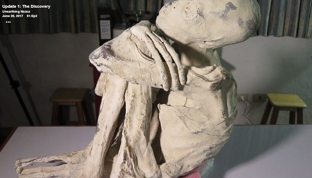 全身真っ白の「3本指のミイラ」が複数発見される! 医師「人間とは異なる1600年前のヒト型生物」DNA検査へ=ナスカの画像3