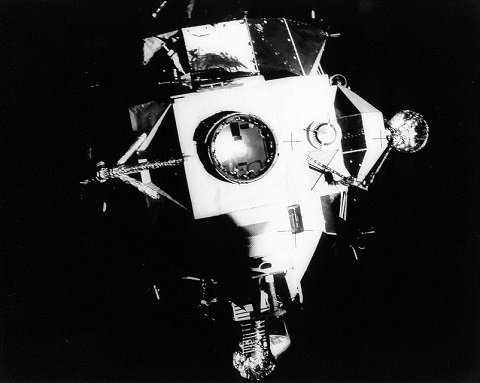 「アポロ13号の事故は宇宙人の攻撃だった」元NASA通信責任者が暴露！ 米公文書にも記された月面核実験とは!?の画像3