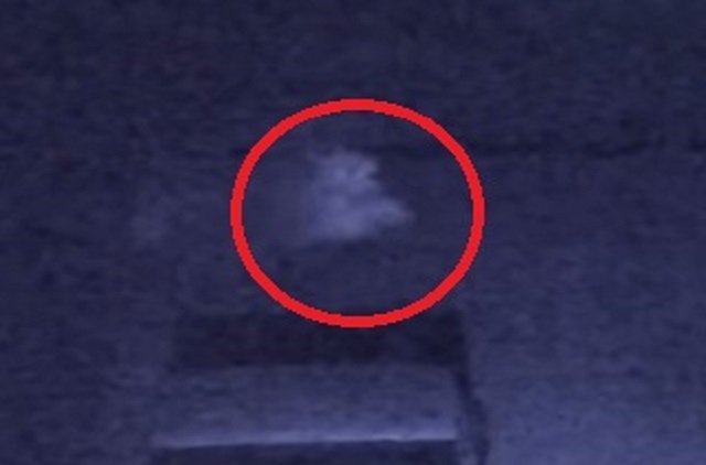 「見た瞬間、背筋が凍った」脚のない不気味な霊が防犯カメラにハッキリ映り込む! 後に曰くつきの土地と判明=米の画像3